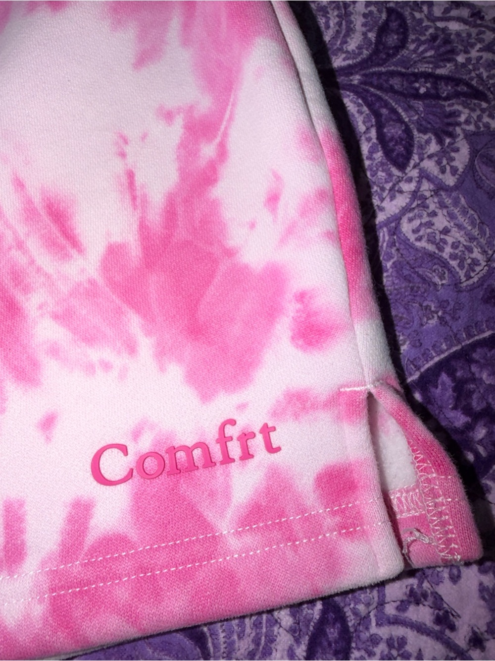 Comfrt Womens Minimalist Shorts Strawberry Swirl - Picture 3 of 7